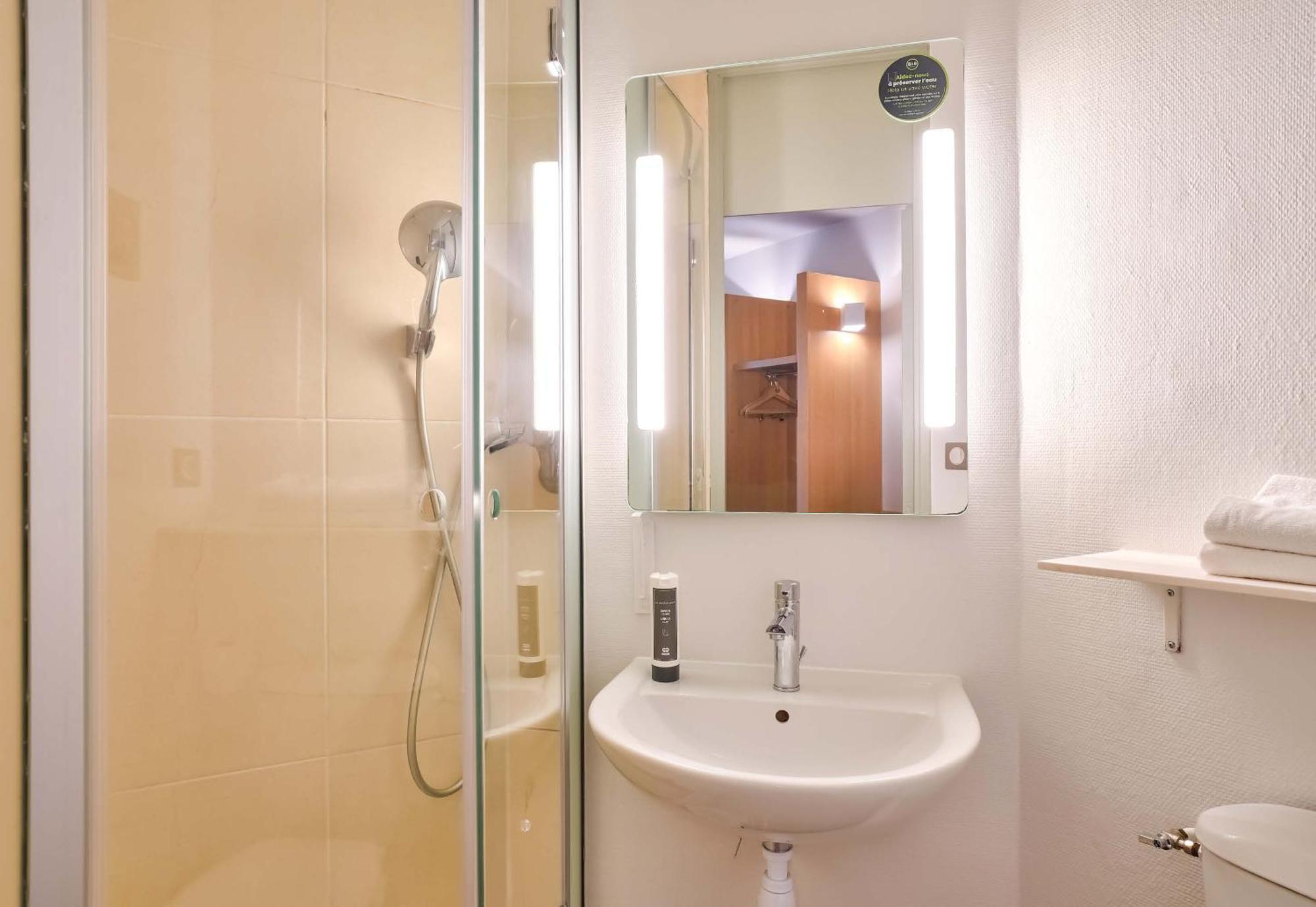 B&B Hotel Goussainville Cdg Εξωτερικό φωτογραφία